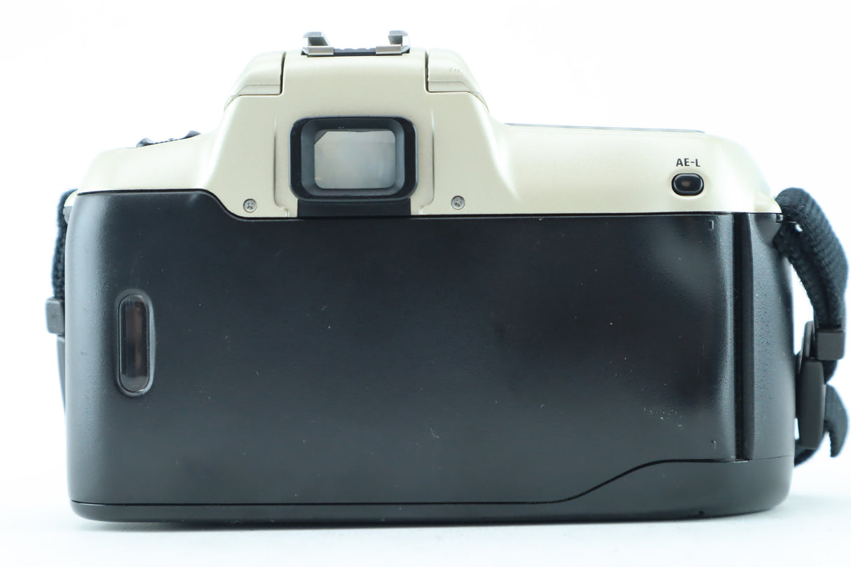 Nikon F50 with AF 35-80mm 4-5,6