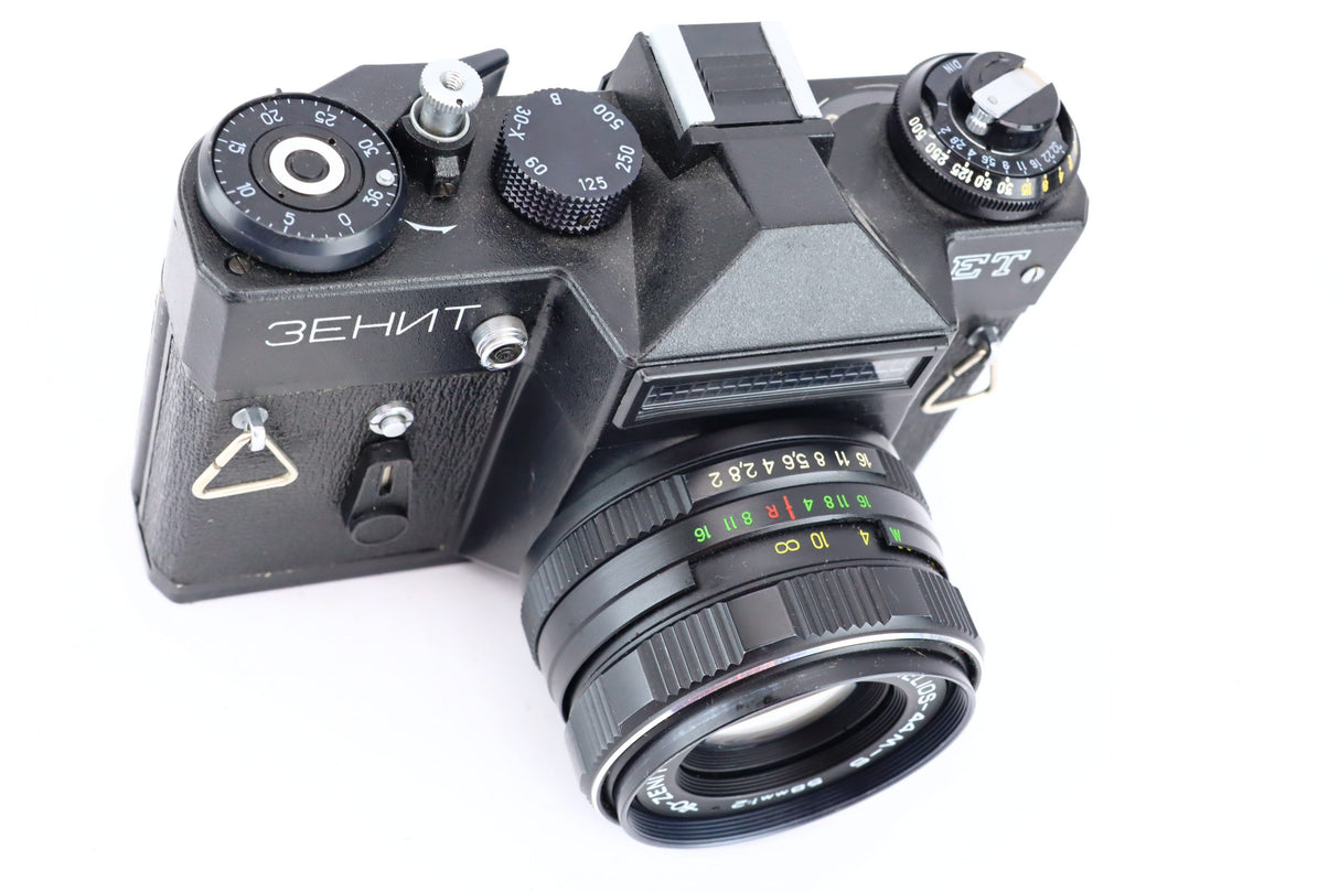 Zenit ET + Helios 44M-5