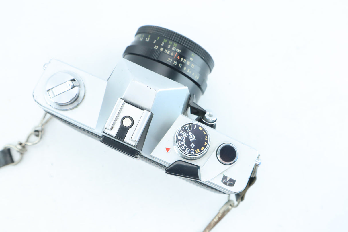 Praktica Super TL1000 with Aus Jena DDR T 2,8/50mm