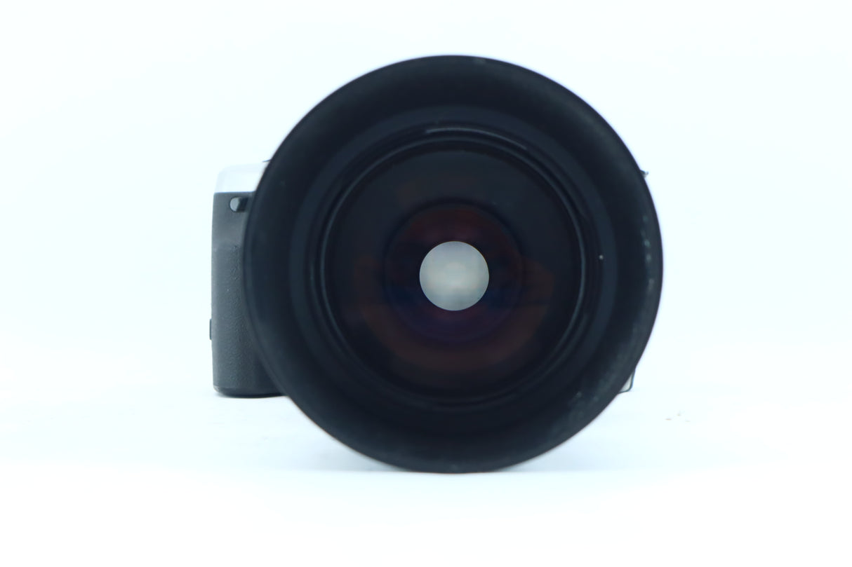 Minolta Dynax 5 with Minolta AF Zoom 75–300mm f/4.5–5.6