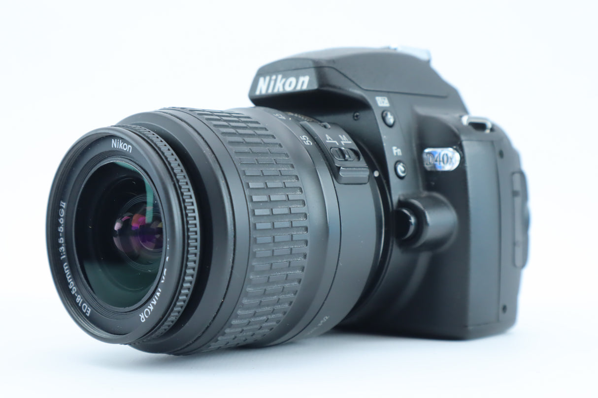 Nikon D40X met 18–55mm f/3.5–5.6 ED