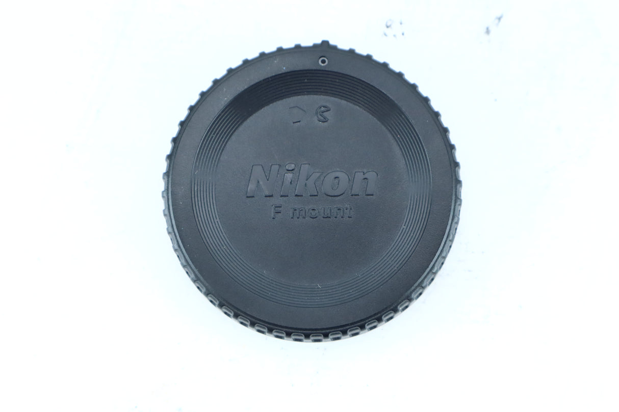 Nikon D40 – Entry-Level Digital SLR Camera Body (Serial: 6312687)