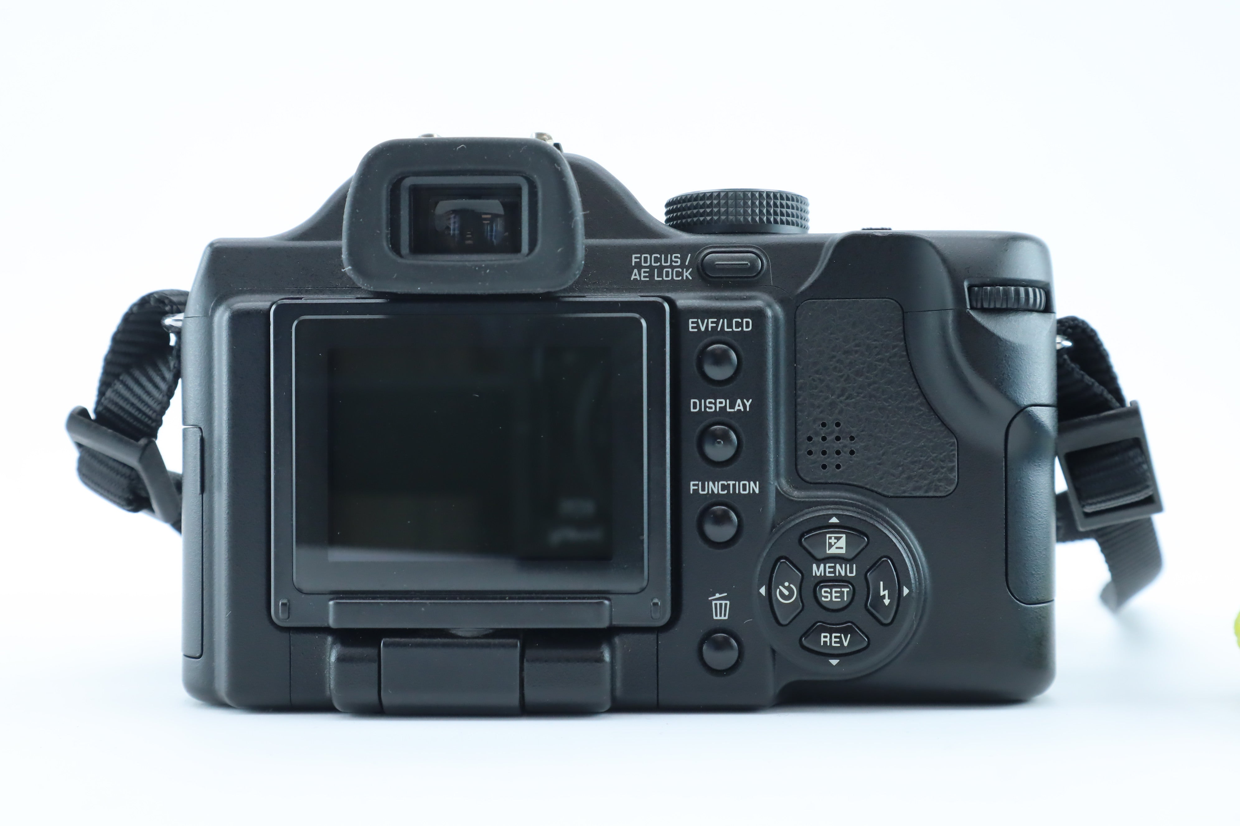 Leica V-Lux 1 with 7.4–88.8mm f/2.8–3.7 ASPH – Hard to Find Camera