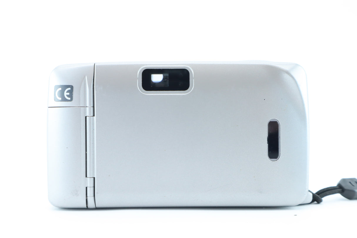 Yashica T5 with Carl Zeiss Tessar T 35mm f/3.5