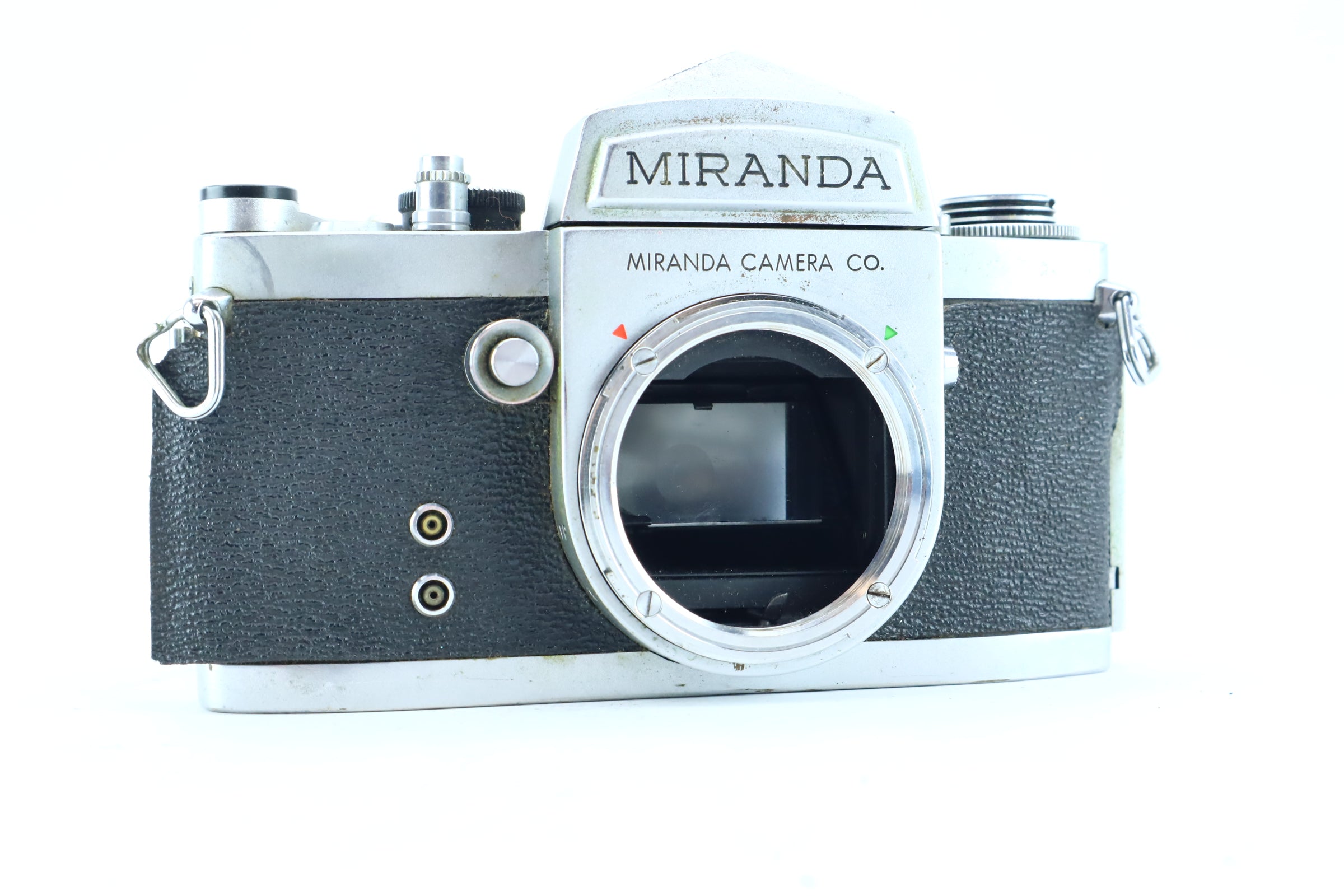 Miranda “Miranda” (Serial: 674976) – 35mm SLR Camera – Hard to