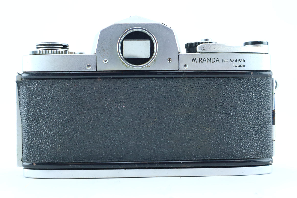 Miranda “Miranda” (Serial: 674976) – 35mm SLR Camera