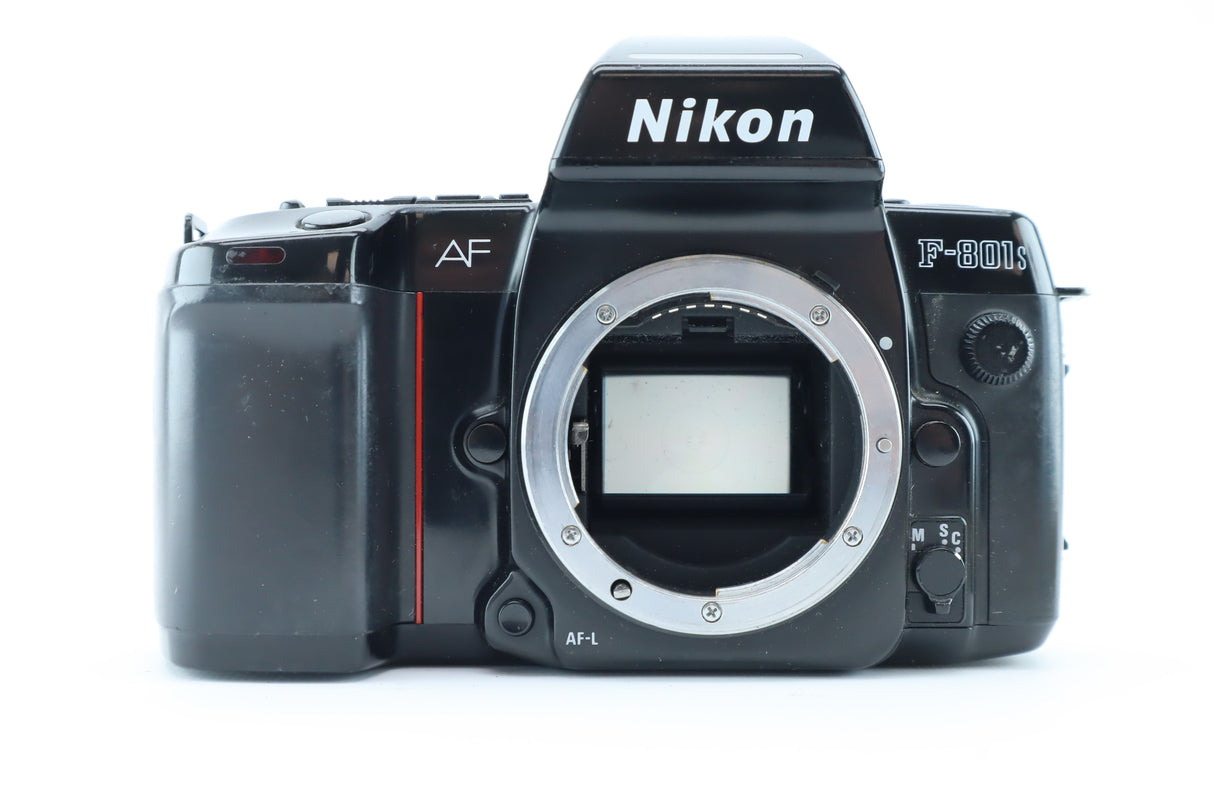 Nikon F-801s