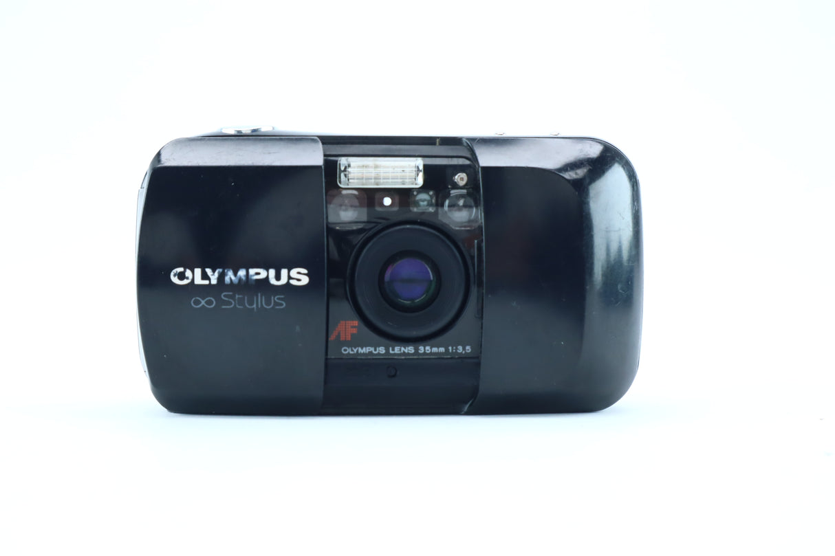 Olympus Stylus / Mju I with 35mm f/3.5 Lens