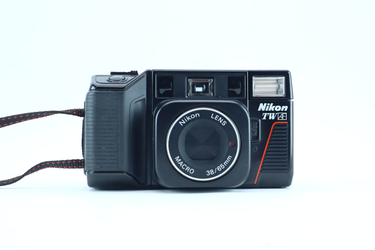 Nikon L35TW AF with 38–65mm f/3.5–6.7 Zoom Lens