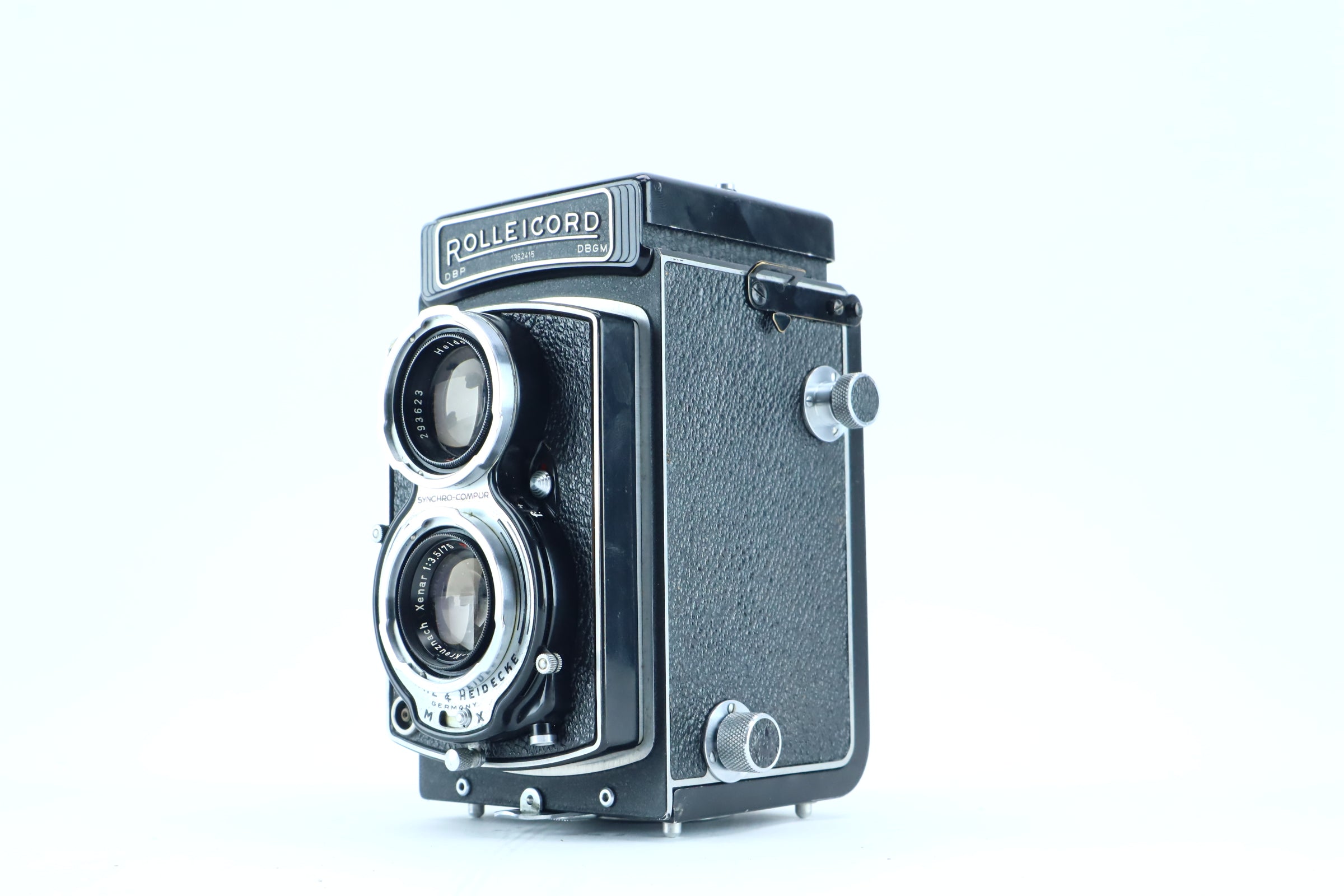 Rolleicord Va With Schneider-Kreuznach Xenar 75mm Lenses – Hard to