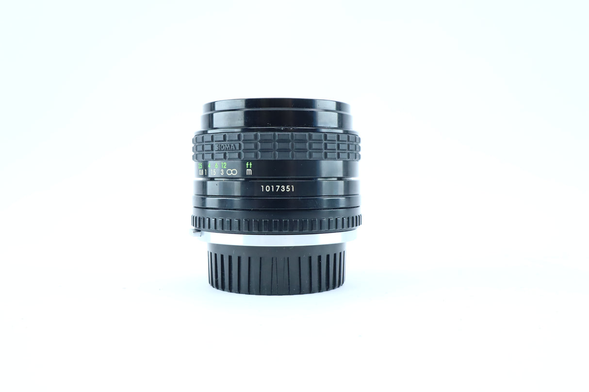 Sigma Mini-Wide II 28mm f/2.8 MC