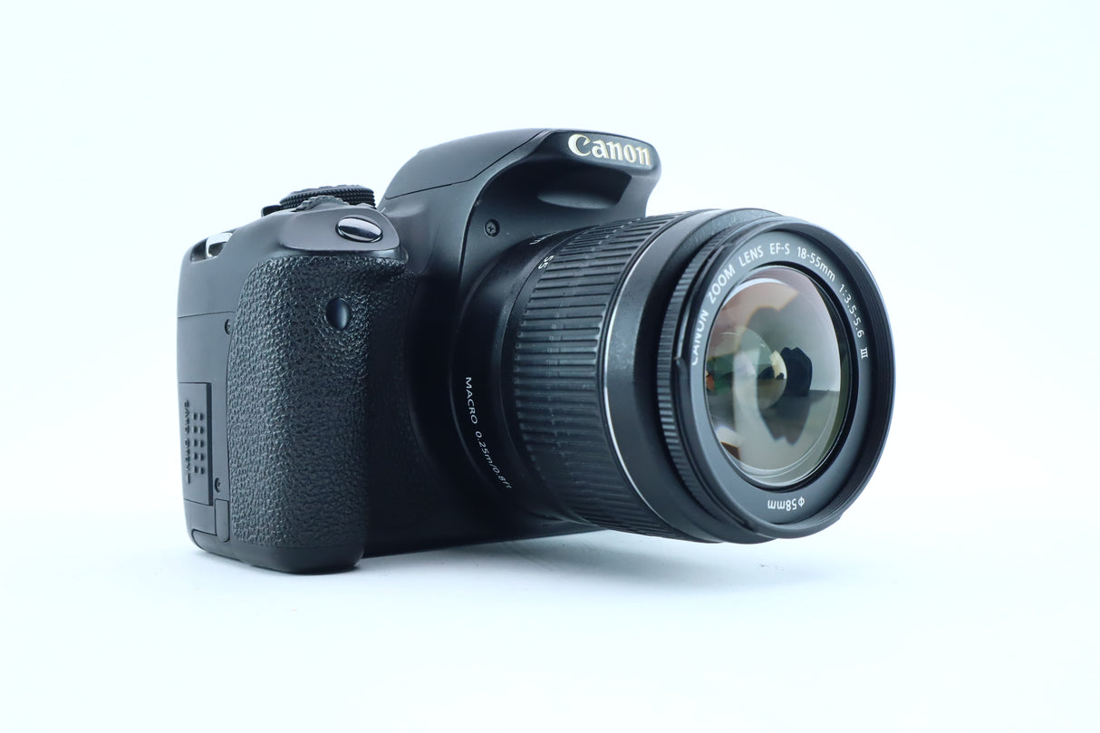 Canon EOS 700D with Canon EF-S 18–55mm f/3.5–5.6 III