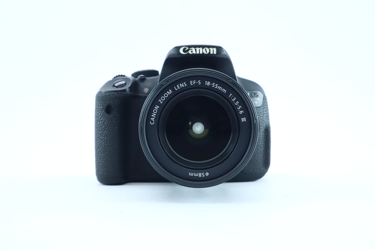 Canon EOS 700D with Canon EF-S 18–55mm f/3.5–5.6 III