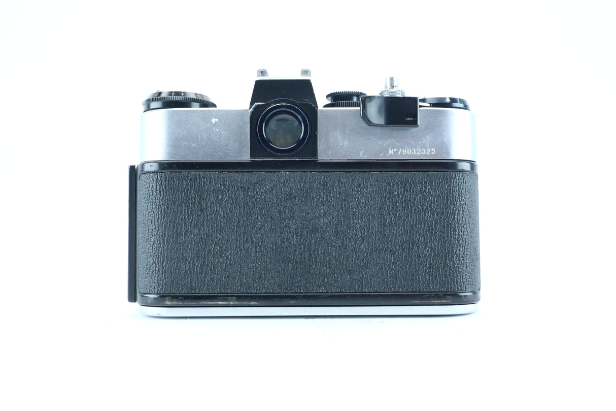 Zenit EM with Helios-44M 58mm f/2