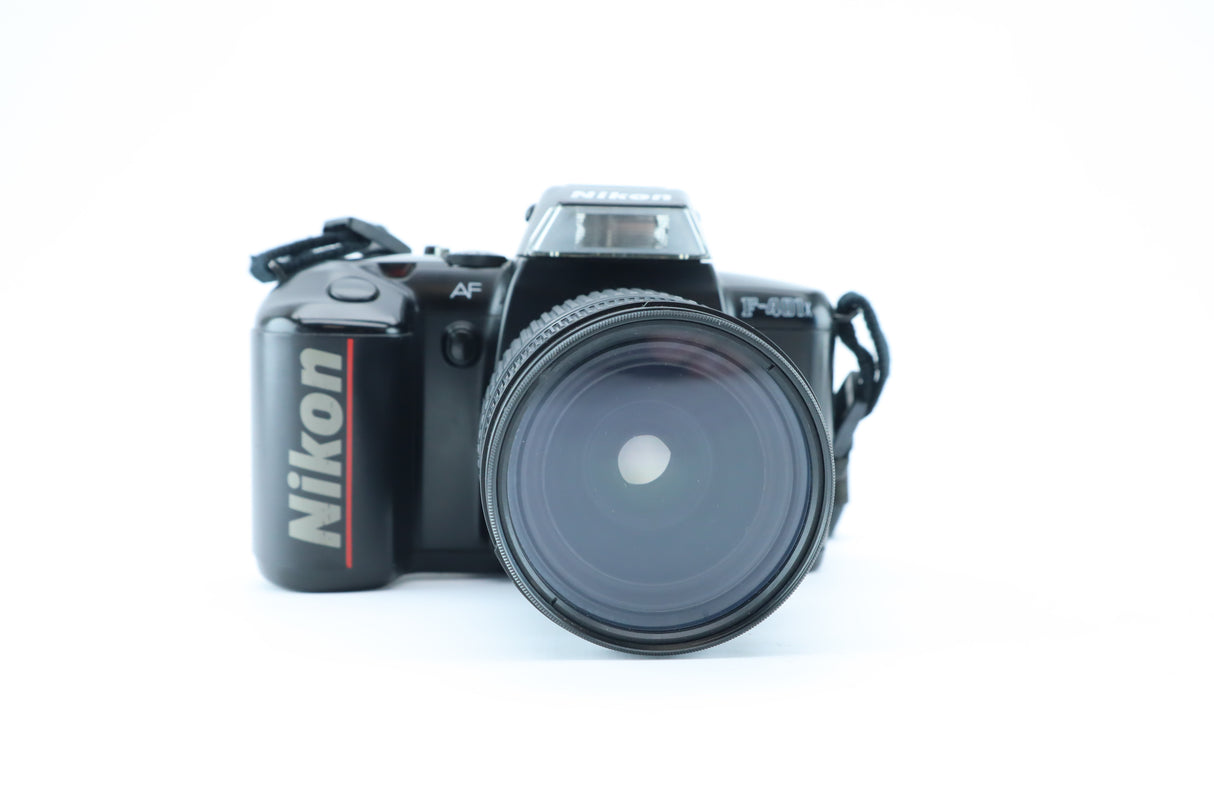 Nikon F-401 X - 28-80 f/3.5-5.6