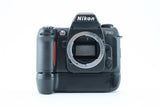 NIKON MB-N11 Poignée d'alimentation pour Z6 II/Z7 II NIKON MB-N11 Poignée d'alimentation pour Z6 II/Z7 II