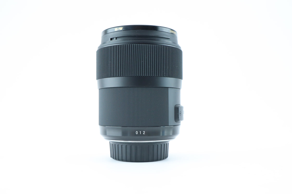 Sigma 35mm f/1.4 DG HSM