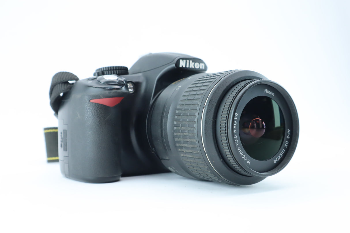 Nikon D3100 + AF-S DX 18–55mm f/3.5–5.6G VR