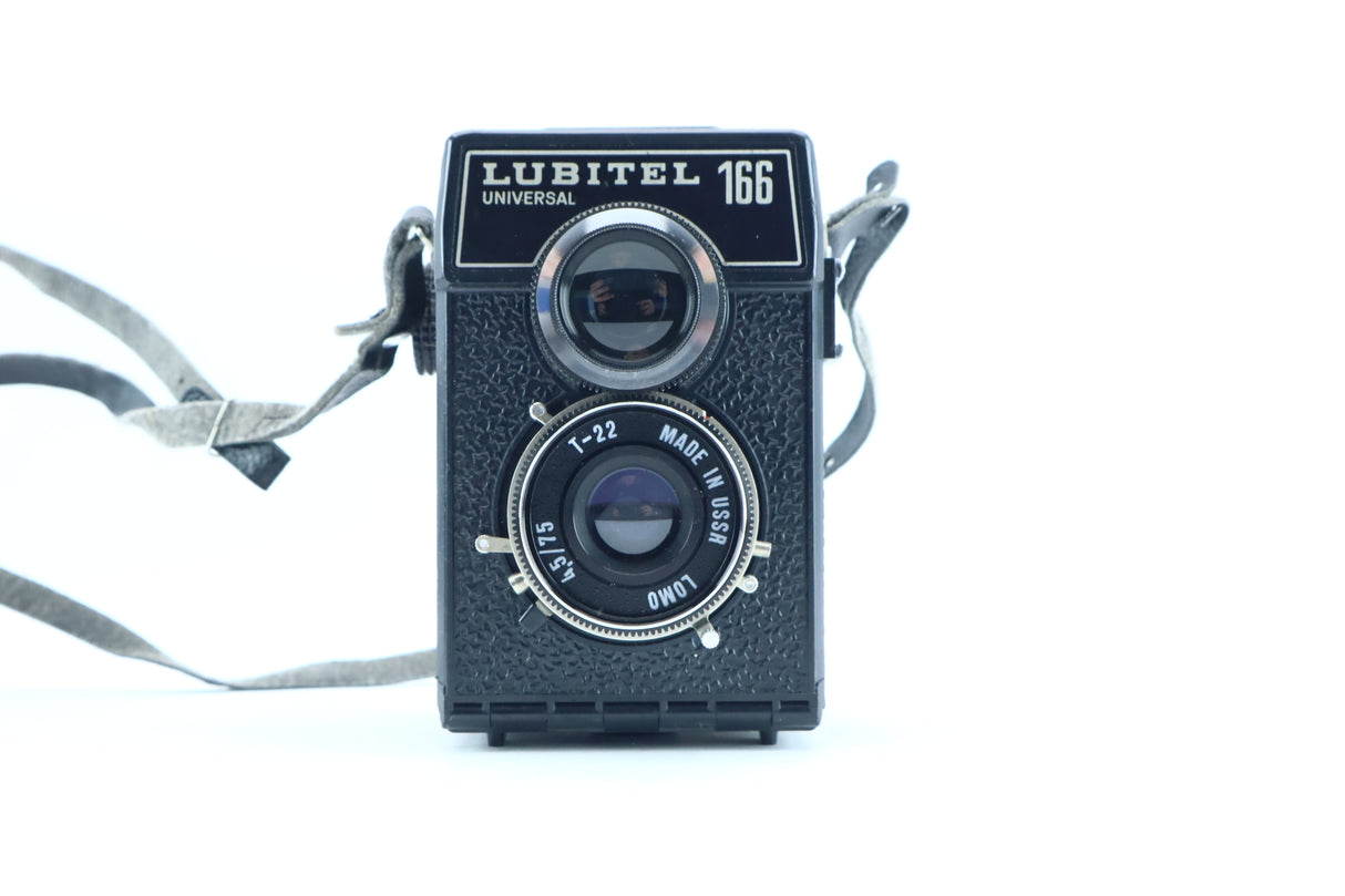 Lomo Lubitel 166 Universal with T-22 75mm f/4.5