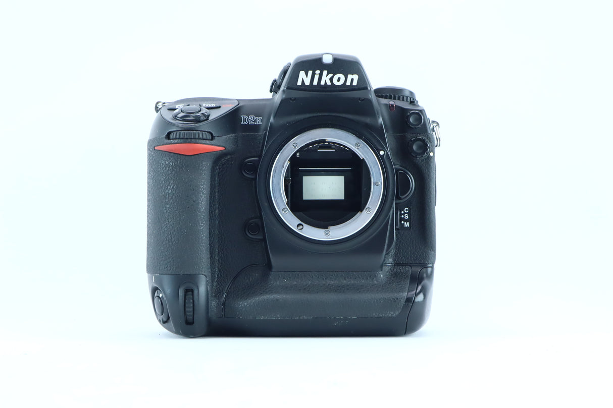Nikon D2H