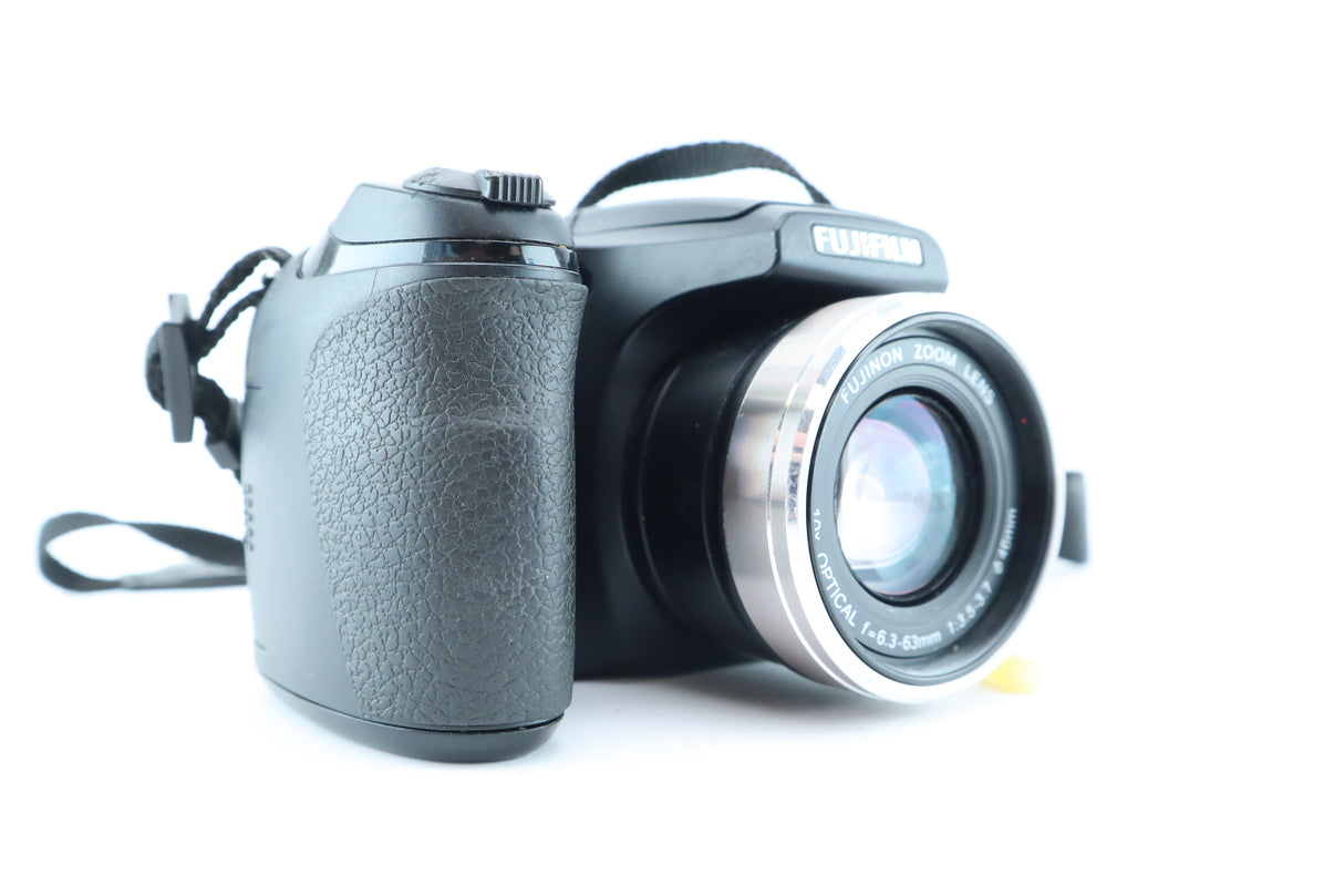 Fujifilm FinePix S5800 – 10x Optical Zoom Bridge Camera