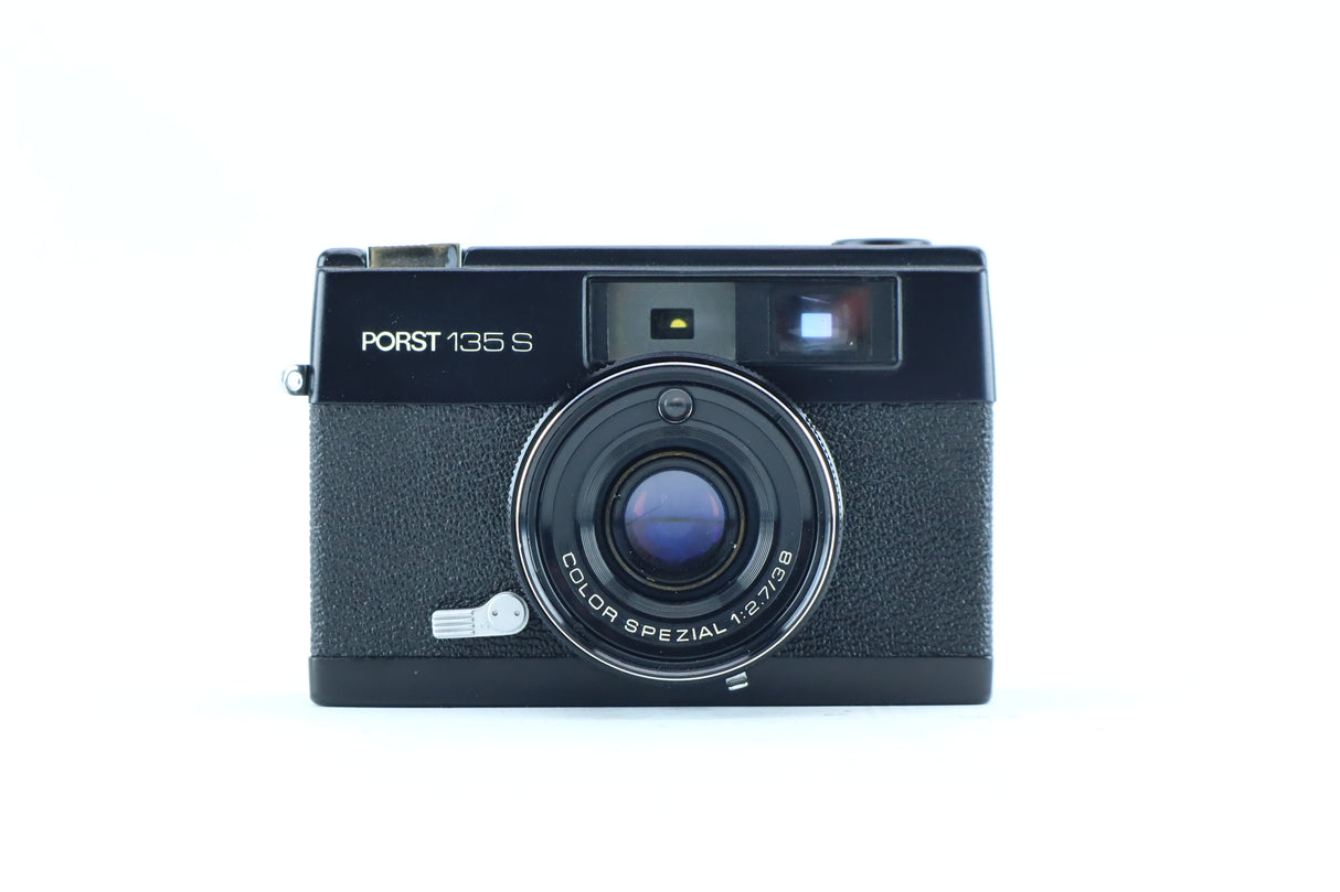 Porst 135 S with Color Special 38mm f/2.7
