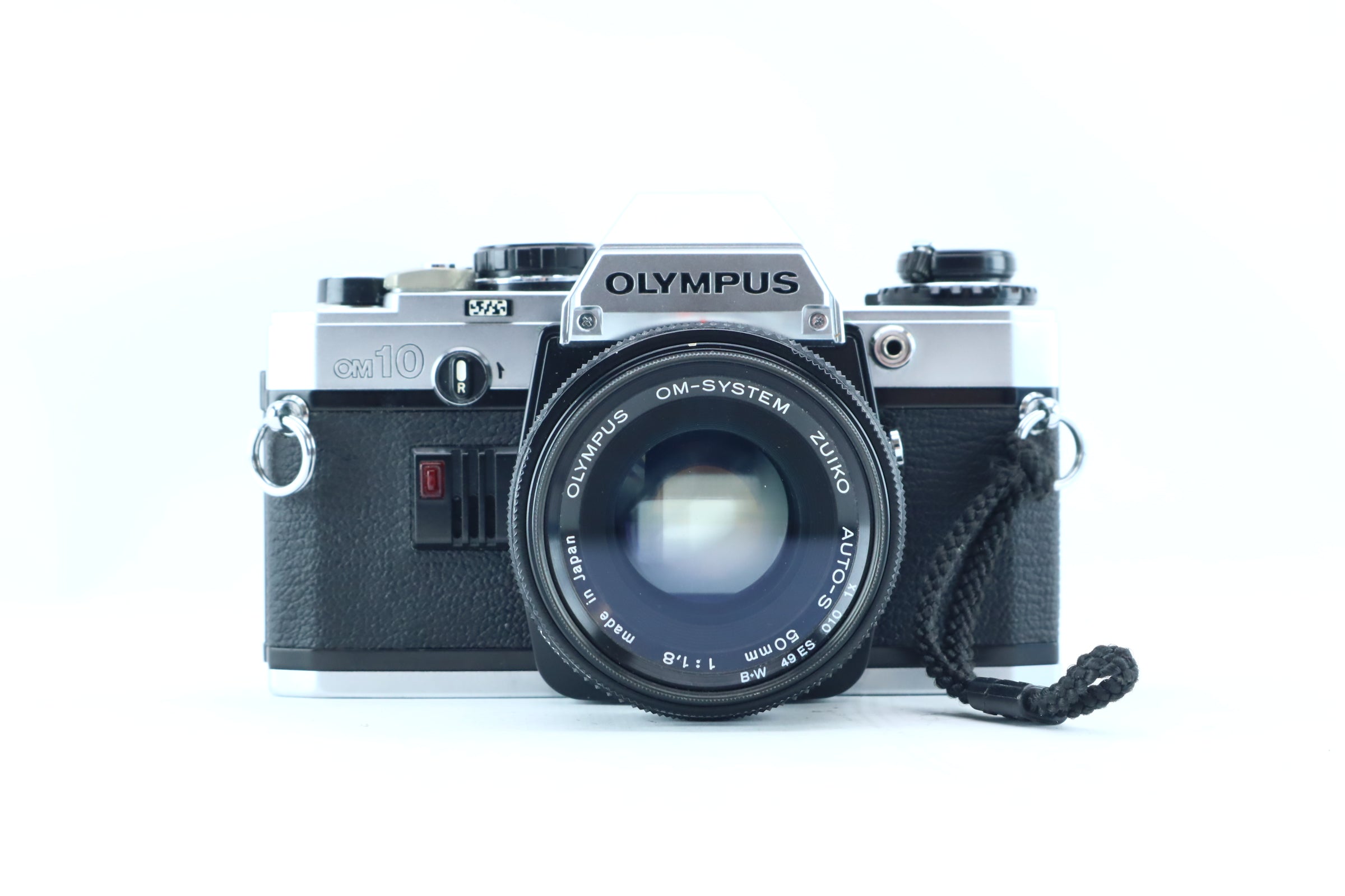 Olympus OM-10 with Olympus Zuiko Auto-S 50mm f/1.8 – Hard to Find