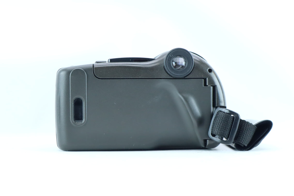 Olympus AZ-330 Superzoom with 38–105mm f/4.5–6