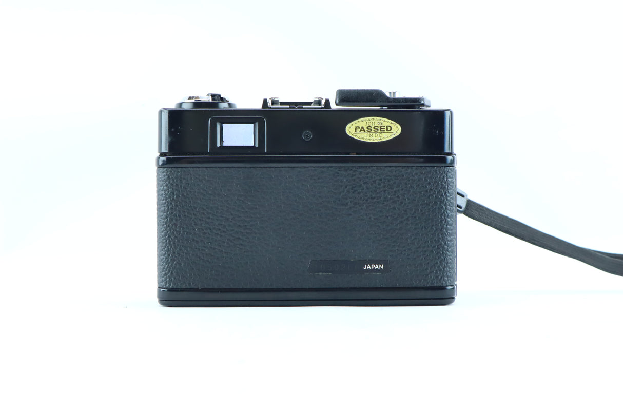 Minolta Hi-Matic G2 with 38mm f/2.8