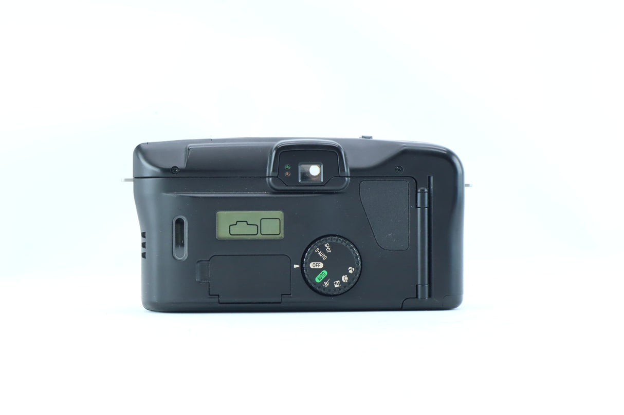 Canon Prima Super 135 with 38–135mm f/3.6–8.9