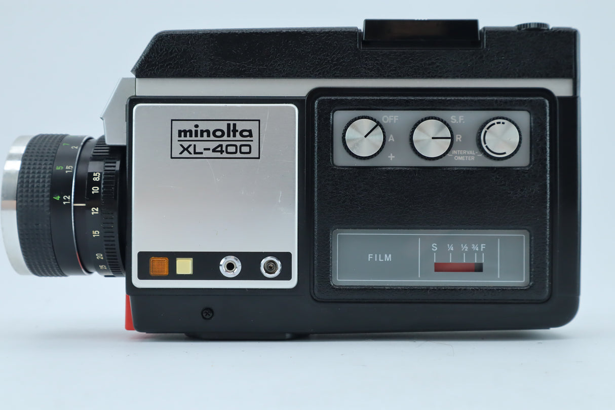 Minolta XL 400 + Zoom Rokkor-Macro 8.5–34mm f/2