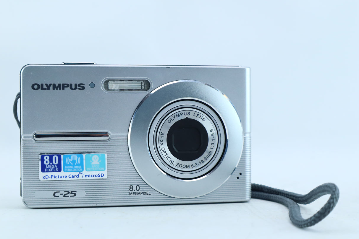 Olympus C-25