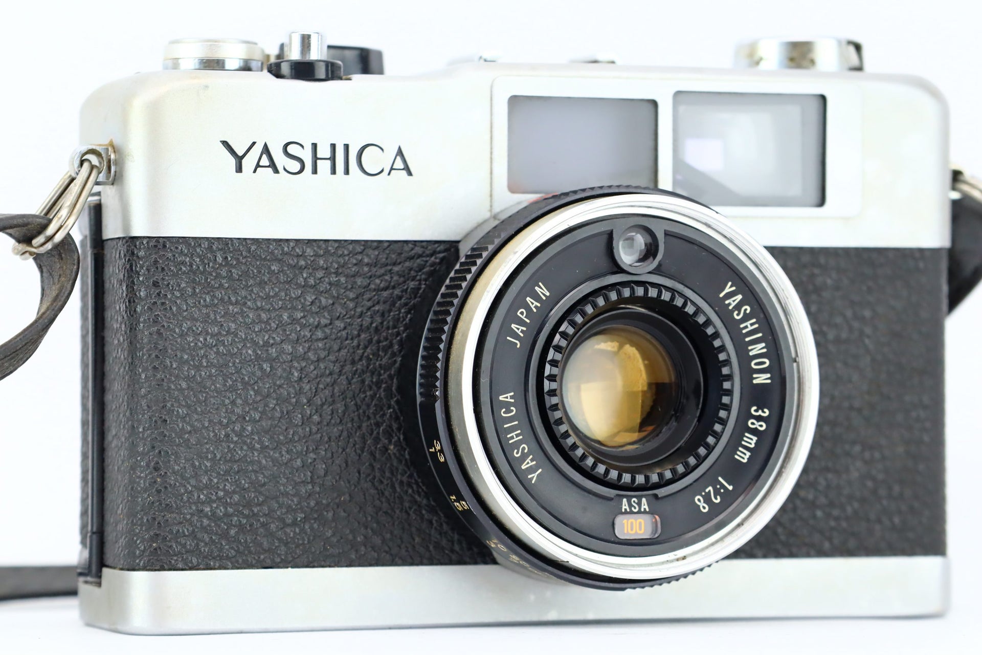 Yashica 35-ME with Yashinon 38mm lens – Hard to Find Camera