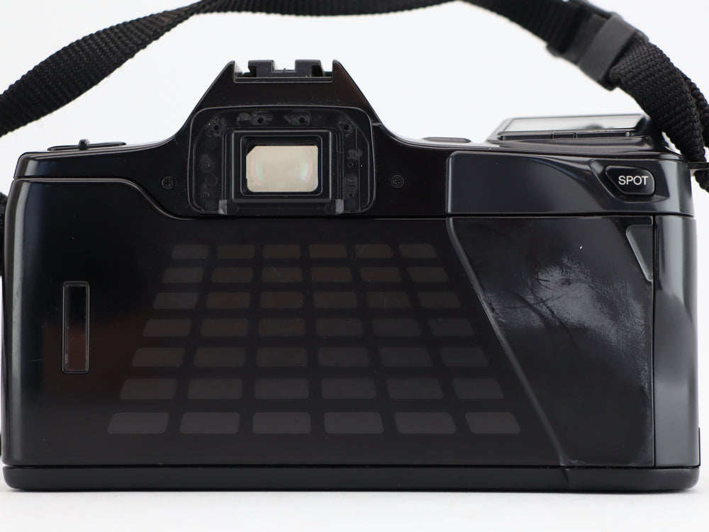 Minolta Dynax 7000i avec 4 objectifs et flash - Photo, audio & vidéo Minolta Dynax 7000i avec 4 objectifs et flash - Photo, audio & vidéo