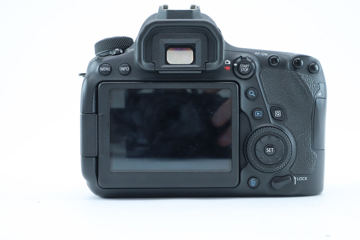 Canon EOS 6D Mark II