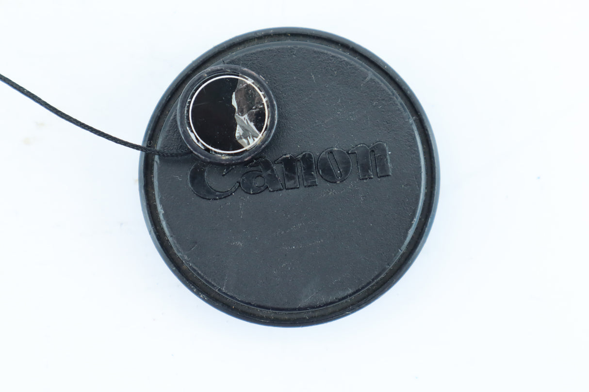 Canon 514XL-S + Canon C-8 9–45mm f/1.4 Macro lens