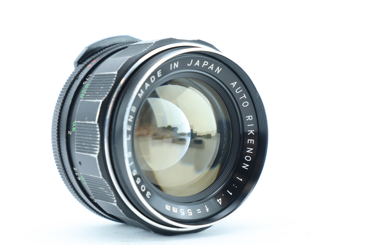 Auto Rikenon 55mm f/1.4 –  (Serial No. 305518)