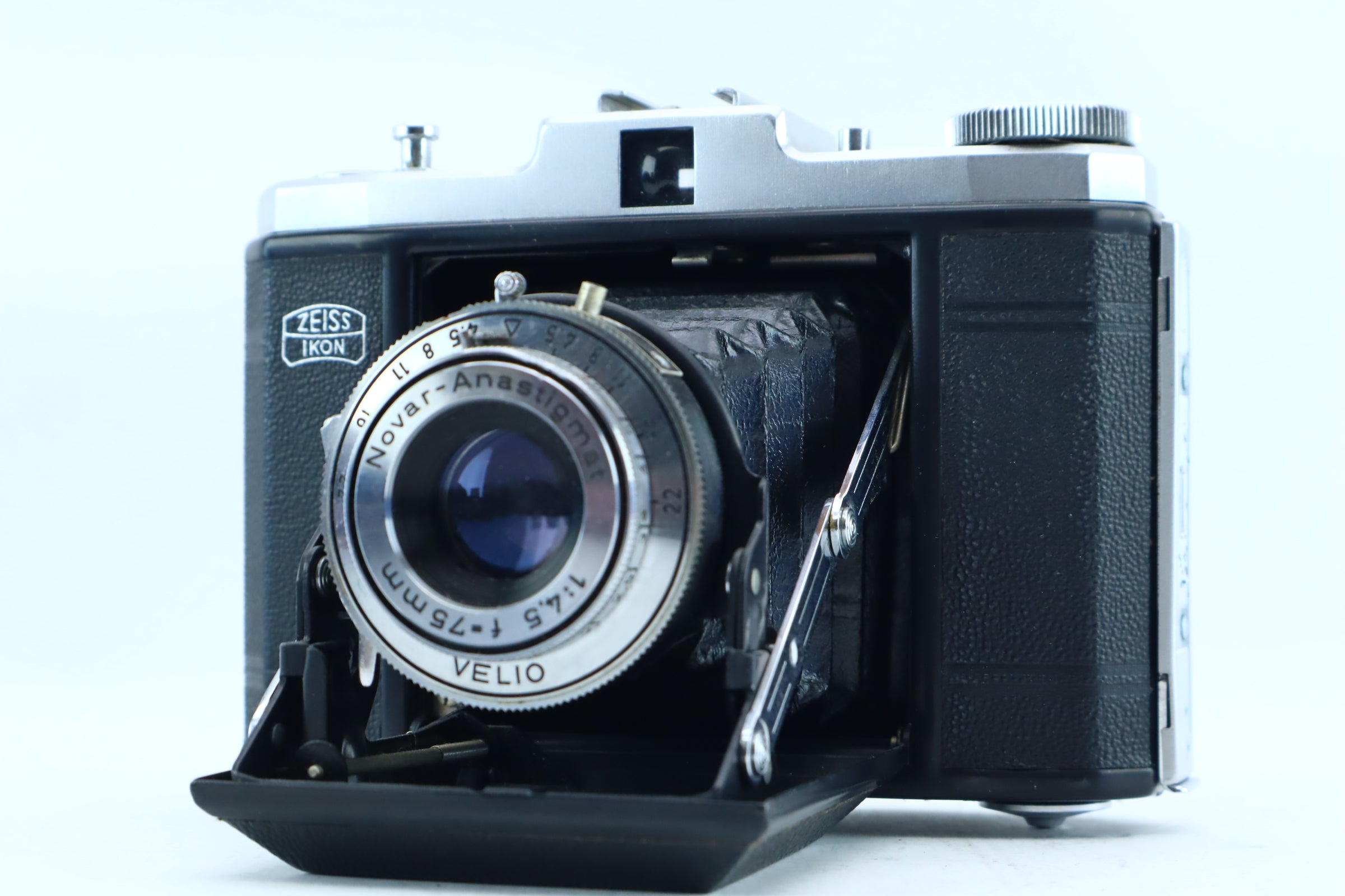Zeiss Ikon Nettar – Hard to Find Camera Store
