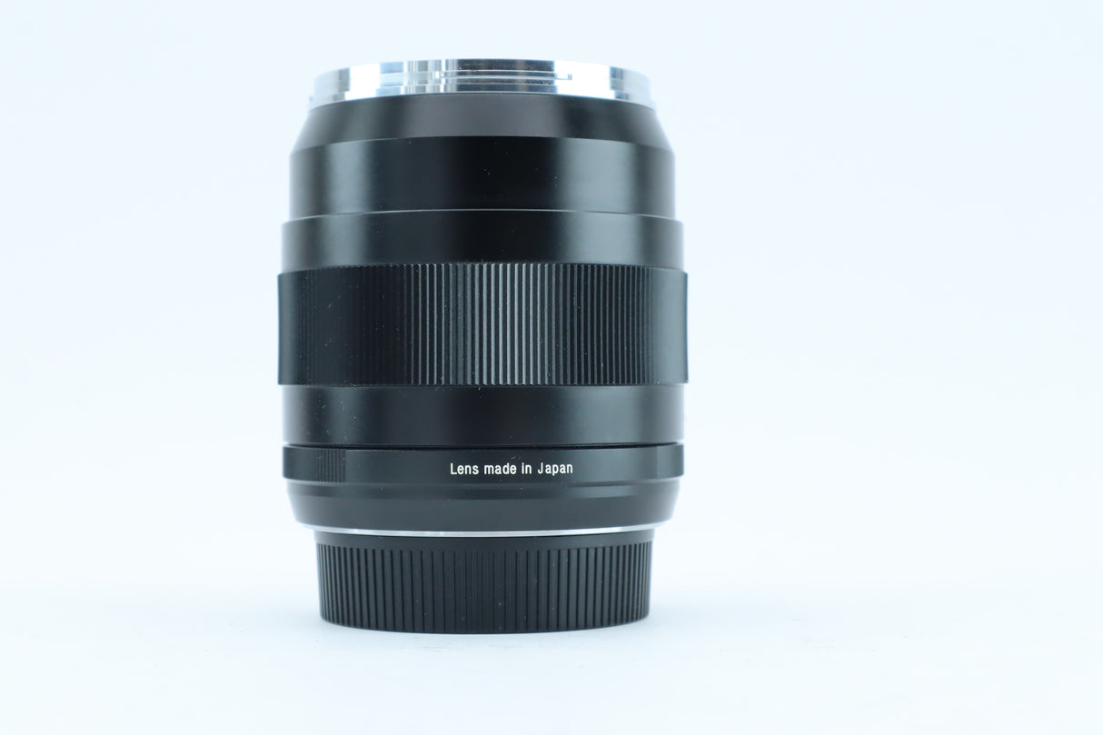 zeiss 2 35mm *Foto's opnieuw te overbelicht, Lens mount is fout het is een canon.