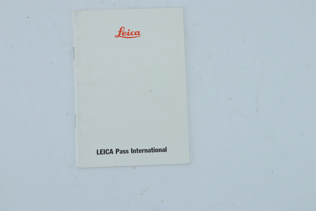 Leica Minilux Zoom – Vario-Elmar 35–70mm f/3.5–6.5 Lens