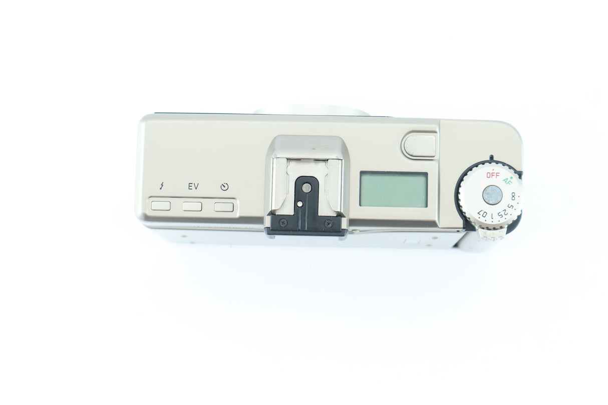 Leica Minilux Zoom – Vario-Elmar 35–70mm f/3.5–6.5 Lens