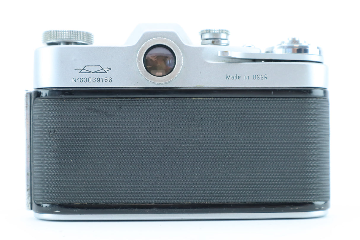 Zenit 3M + Industar-50 50mm f/3.5 Lens KIJK LENS MOUNT DANK