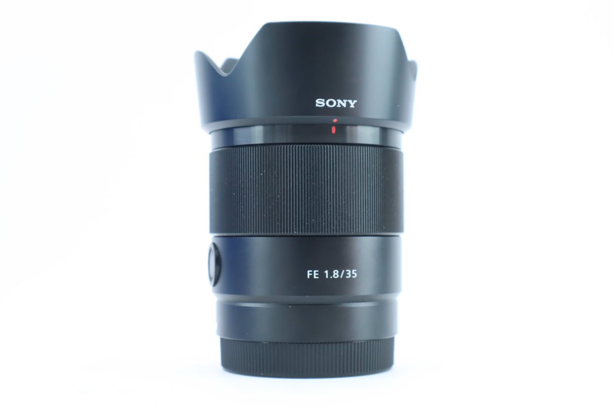 Sony FE 35mm f/1.8 – Compact Full-Frame Prime Lens for Sony E-Mount