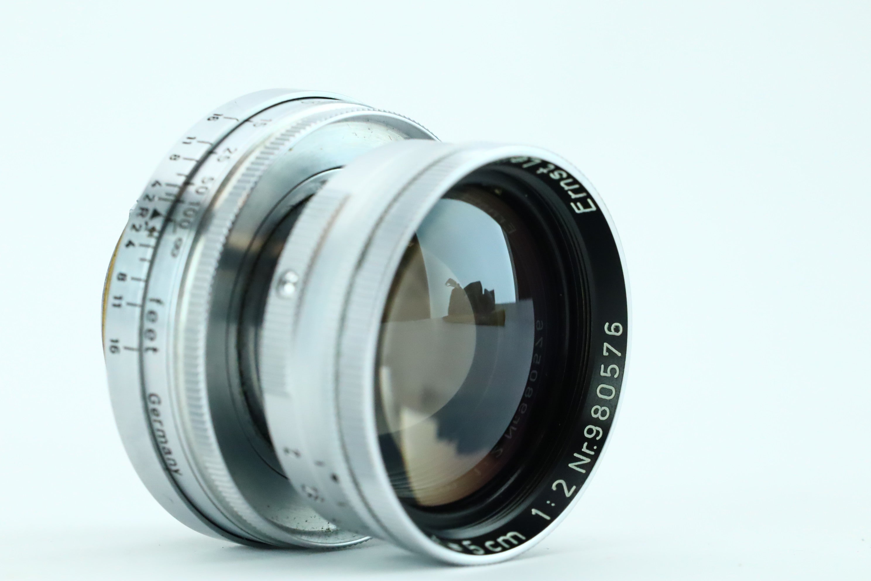 Leica Summitar 50mm f/2 SR: 980576 – Hard to Find Camera Store