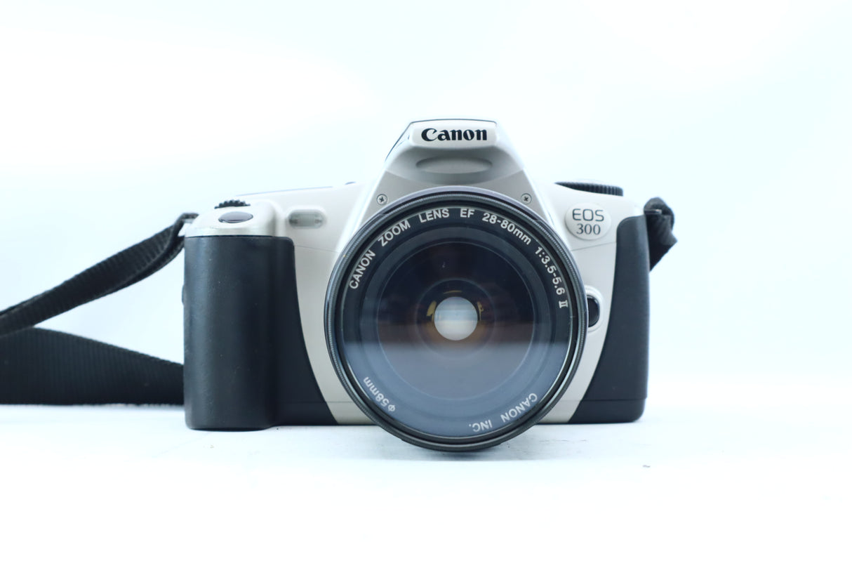 Canon EOS 300 with EF 28-80mm f/3.5-5.6 II