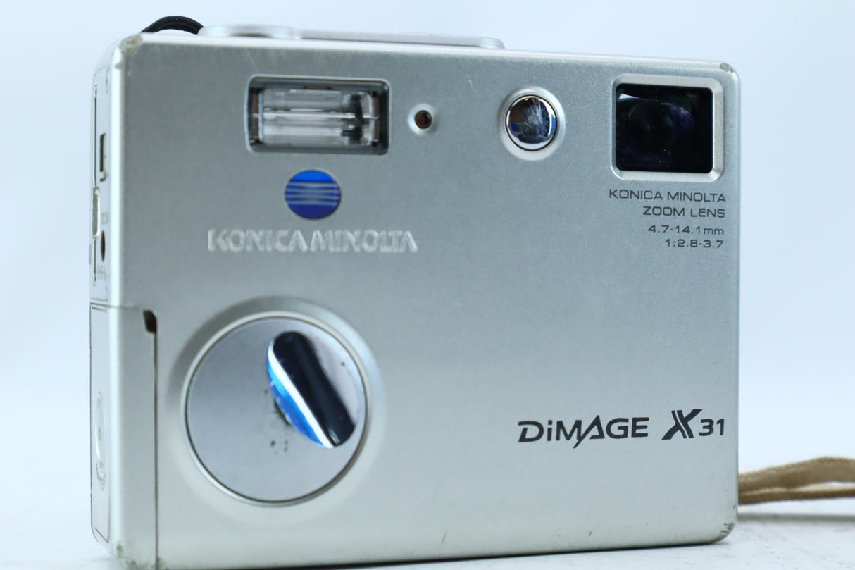 Konica Minolta DiMAGE X31
