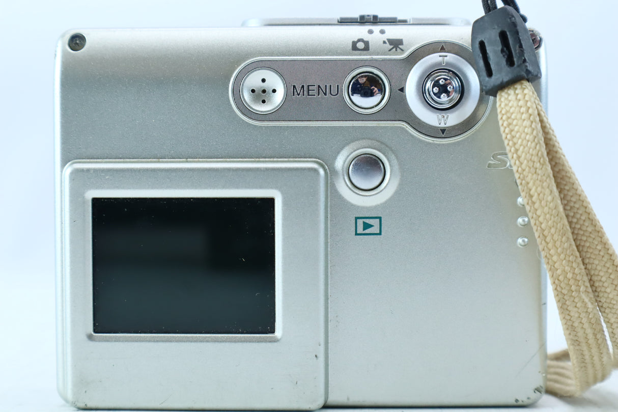 Konica Minolta DiMAGE X31