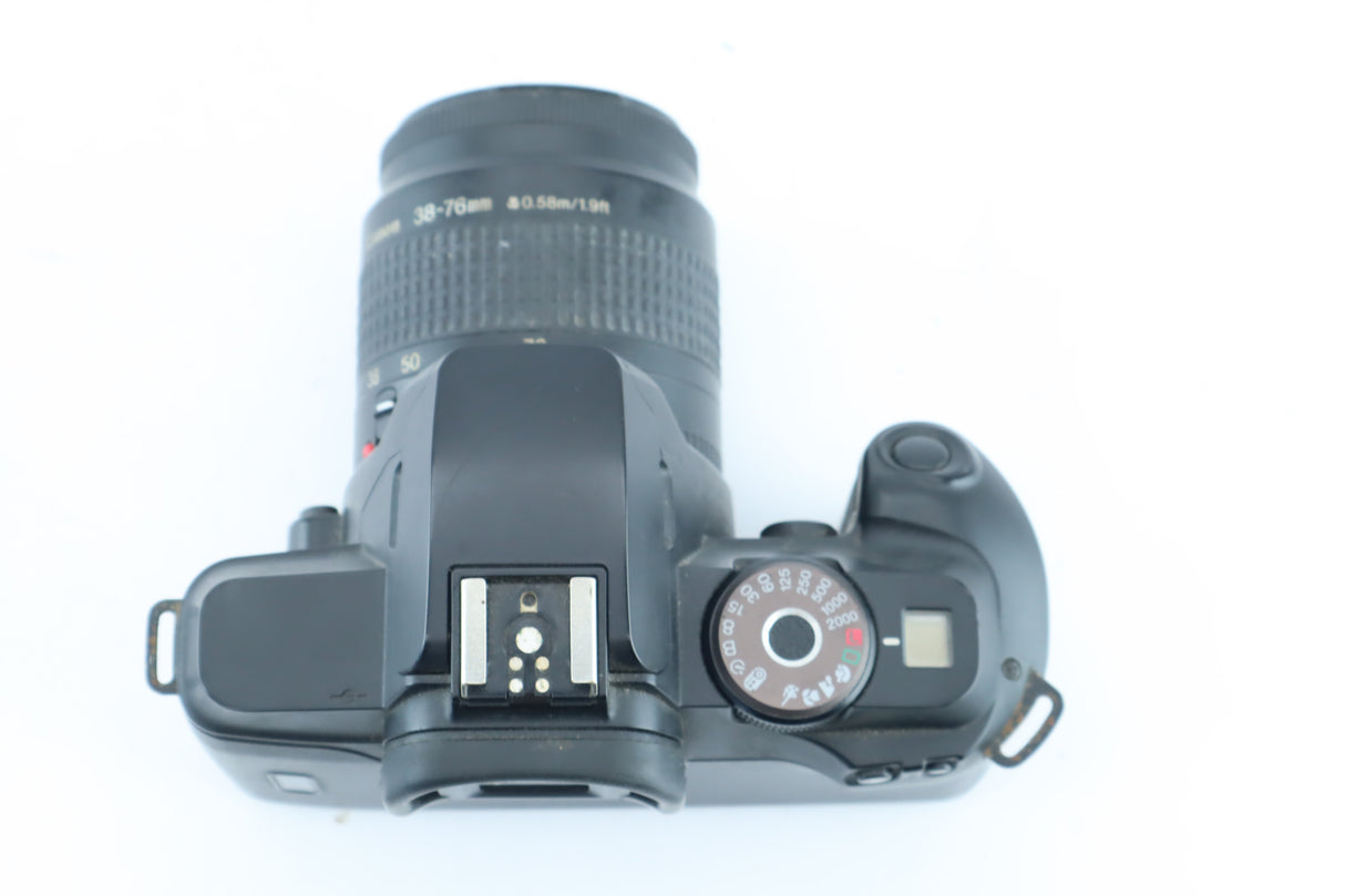 Canon EOS 5000 with Canon EF 38–76mm f/4.5–5.6