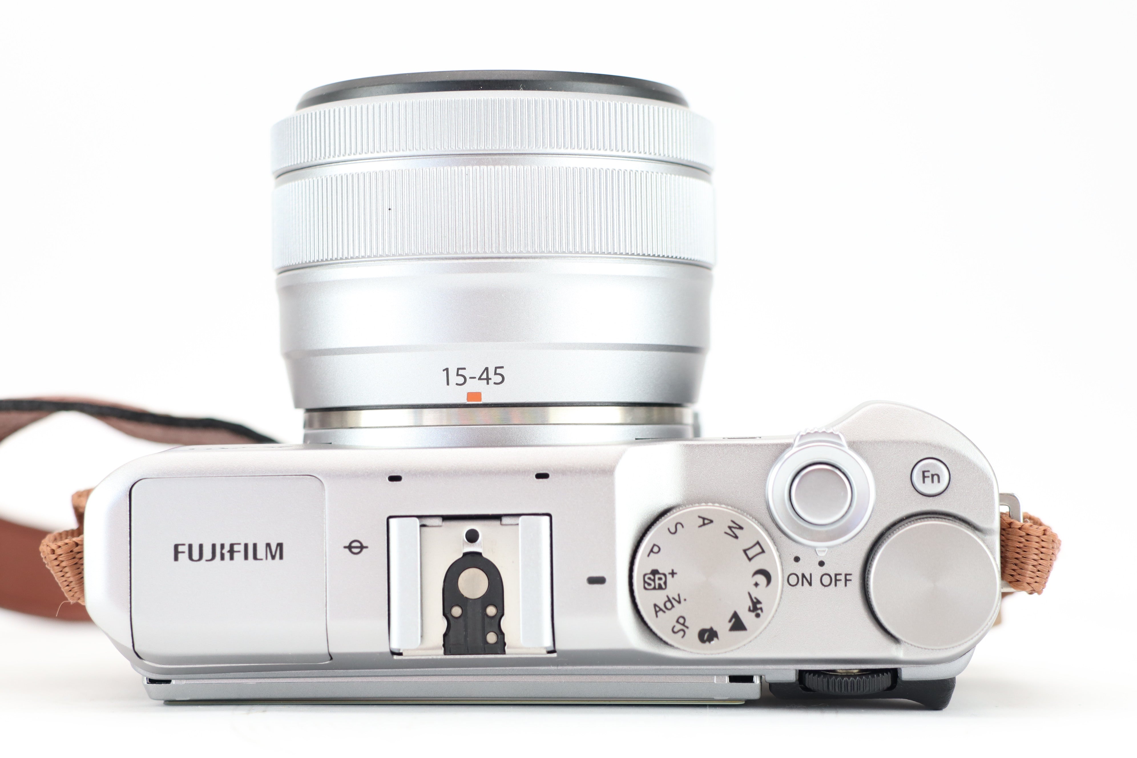Fujifilm X-A5 + XC 15-45mm 3,5-5,6 OIS PZ – Hard to Find Camera Store