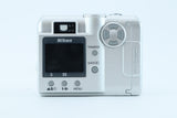 Nikon Coolpix 775